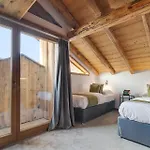 Ferme Des Cornuts 15 Guests • Hot Tub • Bus Les Gets