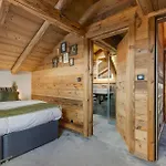 Ferme Des Cornuts 15 Guests • Hot Tub • Bus Les Gets