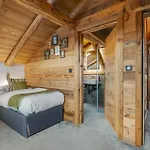 Σαλέ Ferme Des Cornuts 15 Guests • Hot Tub • Bus