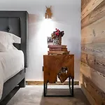 Ferme Des Cornuts 15 Guests • Hot Tub • Bus * Les Gets