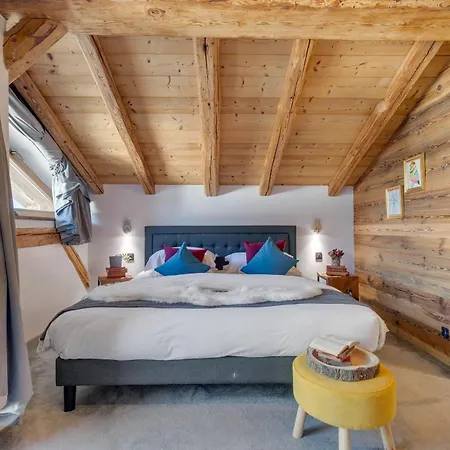 Ferme Des Cornuts 15 Guests • Hot Tub • Bus レ・ジェ