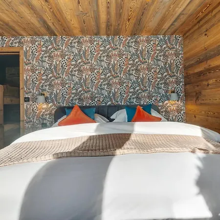 Ferme Des Cornuts 15 Guests • Hot Tub • Bus * レ・ジェ